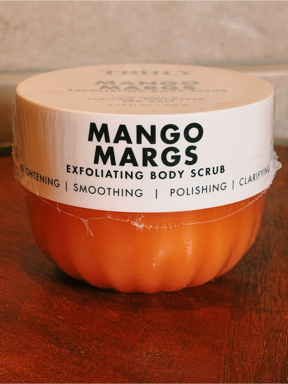 TRULY MANGO MARQS EXFOLIATING BODY SCRUB 8.8oz